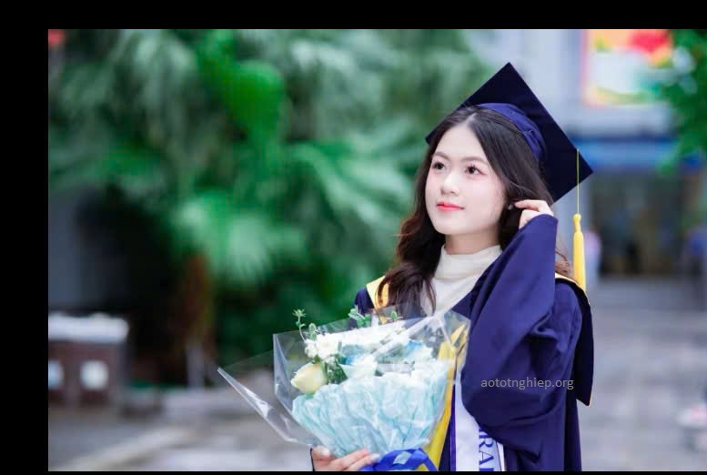 áo cử nhân quốc tế đẹp